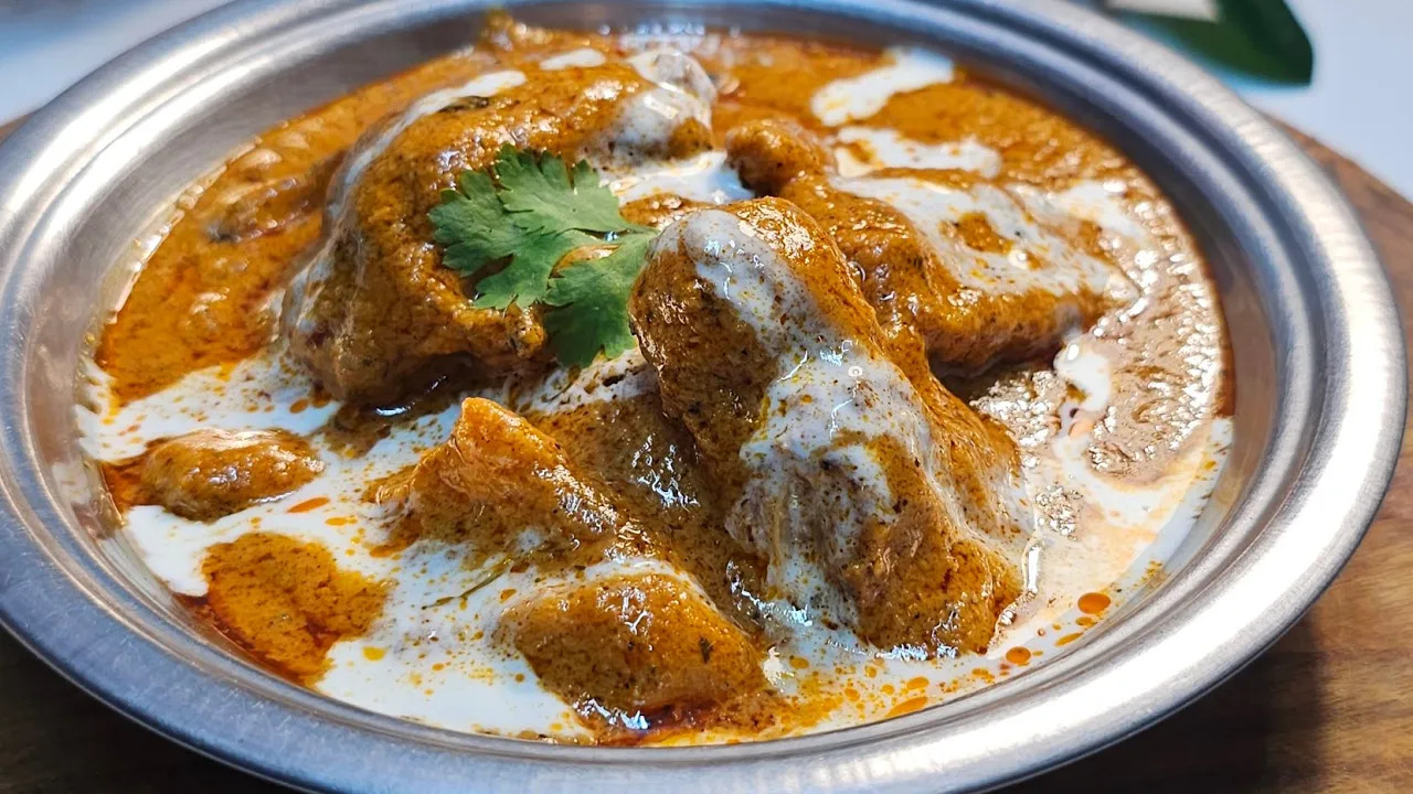 Butter Chicken Recipe | Easy & Creamy Restaurant Style Butter Chicken | Cook with Judy and Flo